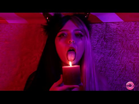 ❤️ Lidenskabeligt blowjob fra sexet succubus med mundfylde Fucking at da.risegame.top ️