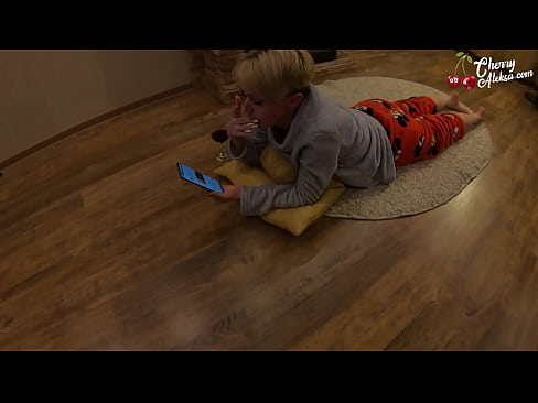 ❤️ Skør blondine suger kæmpe pik og hopper på den - analsex Fucking at da.risegame.top ️